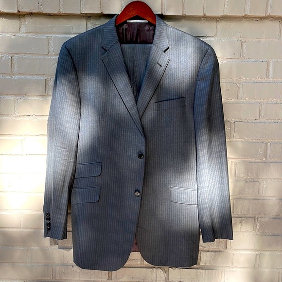 Burberry London Wool Grey Pinstripe Suit (44L)